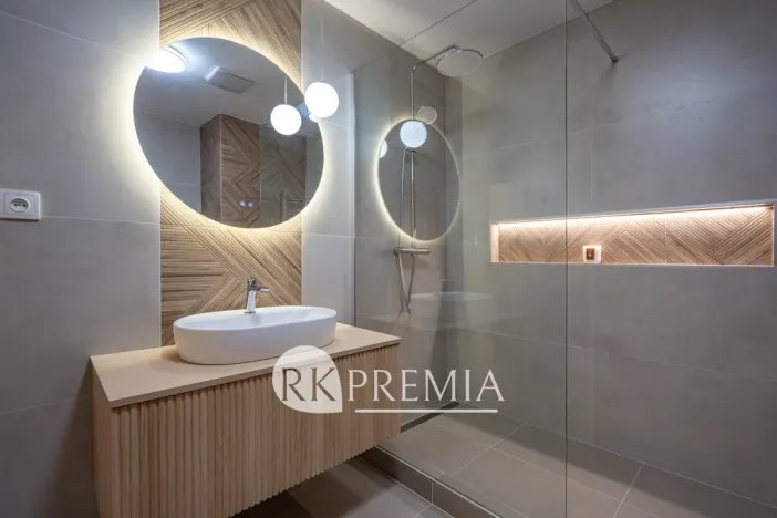 Pronájem bytu 3+kk, Teplice, Rooseveltovo náměstí, 67 m2
