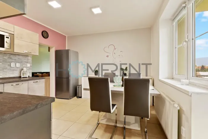 Pronájem bytu 3+1, Liberec - Liberec VI-Rochlice, Nádvorní, 83 m2