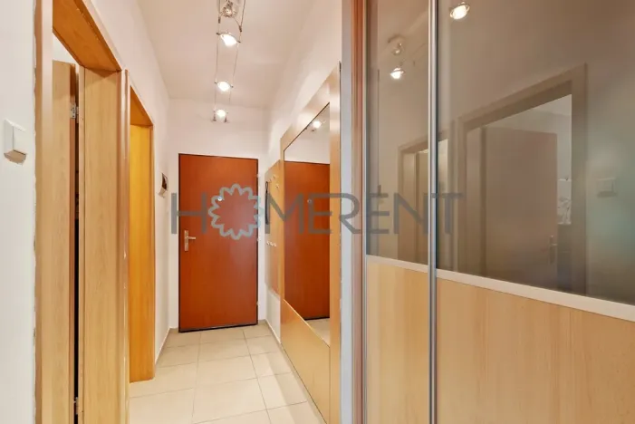 Pronájem bytu 3+1, Liberec - Liberec VI-Rochlice, Nádvorní, 83 m2