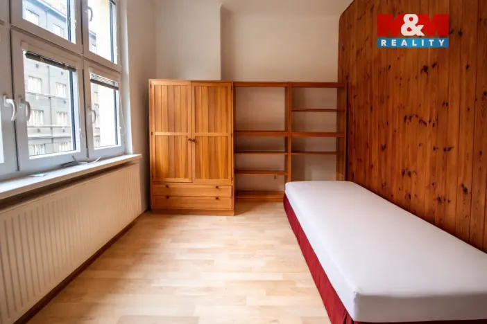 Pronájem bytu 2+kk, Praha - Žižkov, Žerotínova, 55 m2