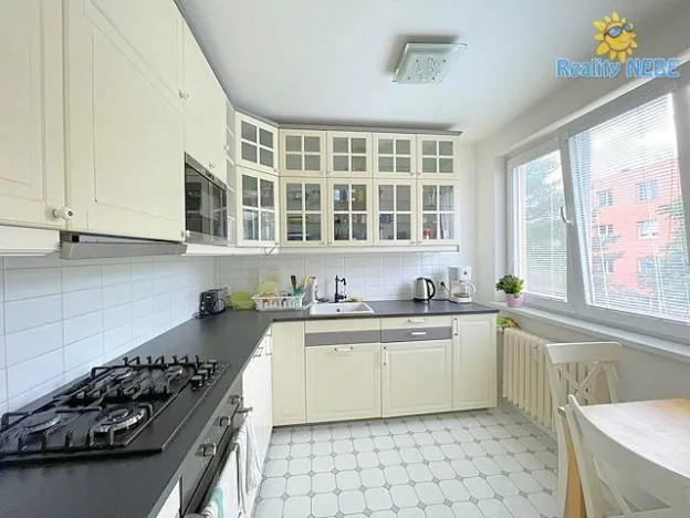 Pronájem pokoje, Praha - Záběhlice, Holčovická, 24 m2