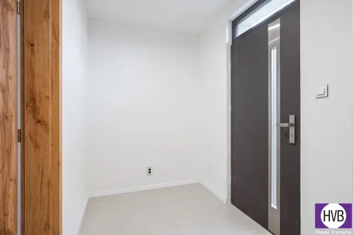 Pronájem rodinného domu, Květnice, Na Ladech, 114 m2