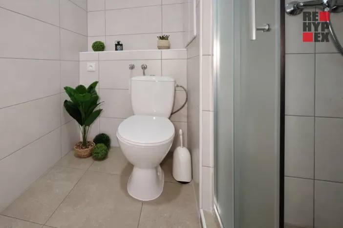 Pronájem bytu 2+kk, Liberec - Liberec VI-Rochlice, Dobiášova, 40 m2