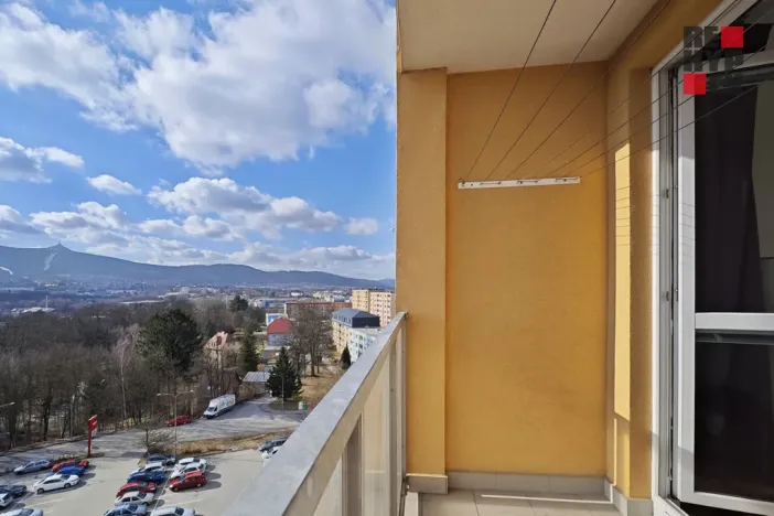 Pronájem bytu 2+kk, Liberec - Liberec VI-Rochlice, Dobiášova, 40 m2