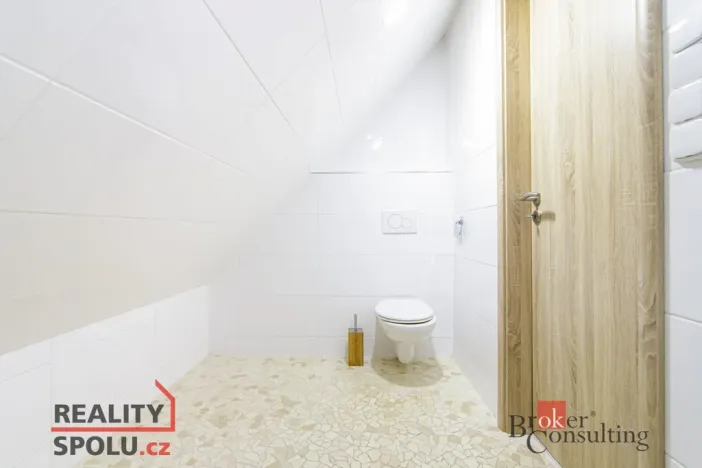 Prodej ubytování, Horní Lhota, 770 m2