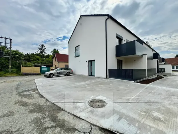 Pronájem bytu 2+kk, Střelice, Nová ulice, 50 m2
