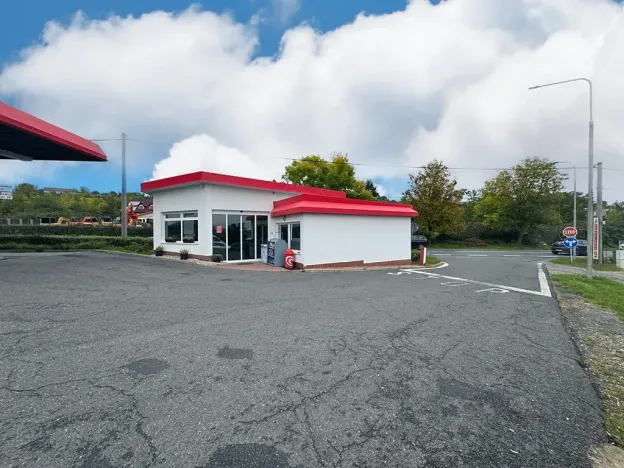 Prodej komerční nemovitosti, Kly, 781 m2