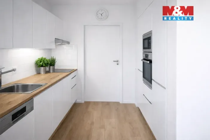 Prodej bytu 3+1, Praha - Bohnice, Vratislavská, 71 m2