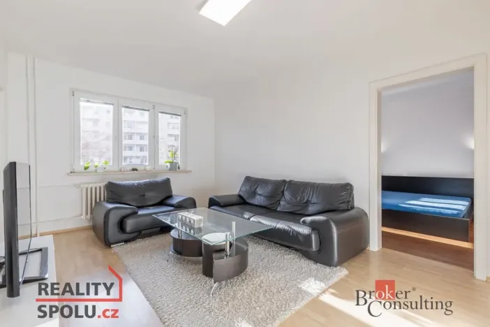 Prodej bytu 3+1, Uherský Brod, Obchodní, 69 m2