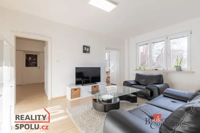 Prodej bytu 3+1, Uherský Brod, Obchodní, 69 m2