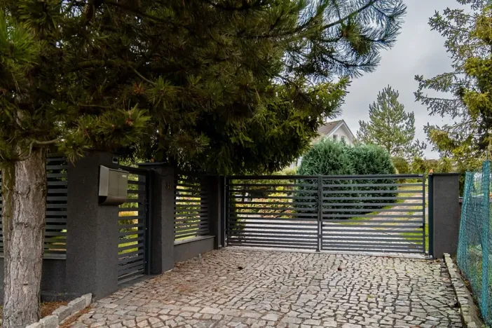 Prodej rodinného domu, Domašov u Šternberka, 400 m2