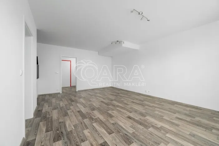 Pronájem bytu 2+kk, Liberec - Liberec III-Jeřáb, U Nisy, 63 m2