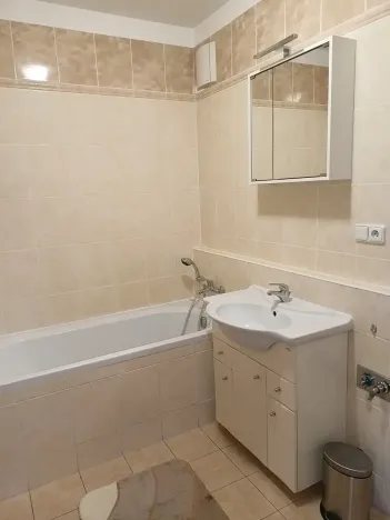 Pronájem bytu 3+kk, Praha - Kunratice, Pod Haltýřem, 88 m2