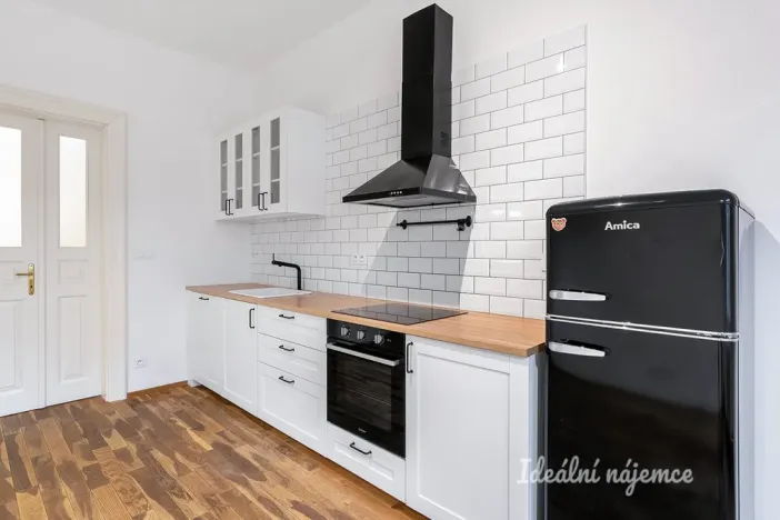 Pronájem bytu 2+kk, Praha - Žižkov, Krásova, 50 m2