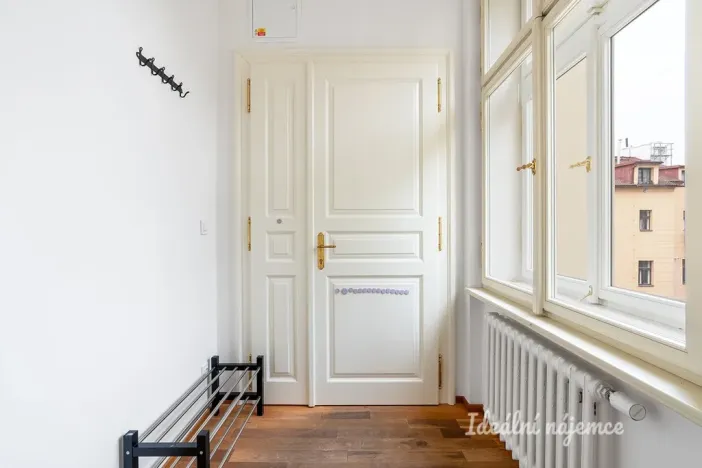 Pronájem bytu 2+kk, Praha - Žižkov, Krásova, 50 m2