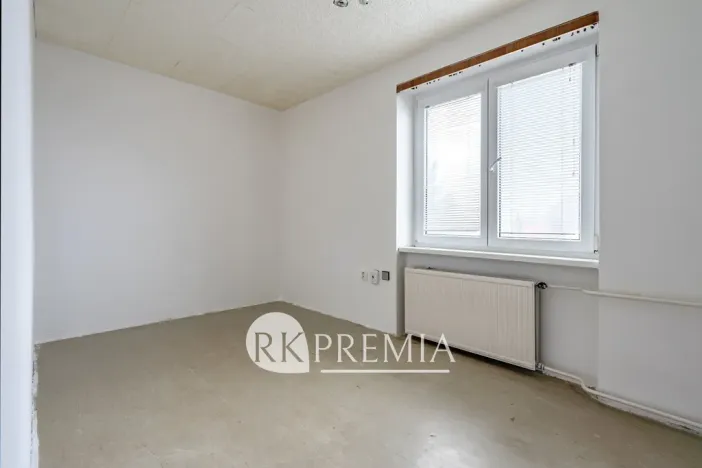 Prodej bytu 3+1, Měrunice, 69 m2