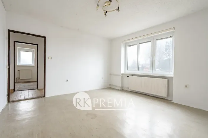 Prodej bytu 3+1, Měrunice, 69 m2