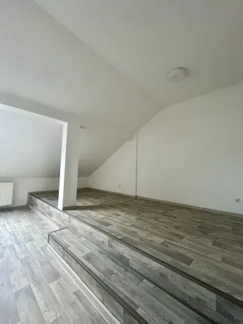 Pronájem bytu 2+kk, Ostrava - Přívoz, Hájkova, 40 m2