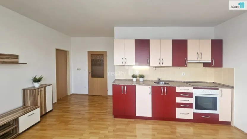 Pronájem bytu 2+kk, Kolín - Kolín V, Třídvorská, 58 m2