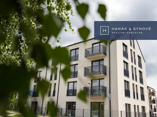 Pronájem bytu 1+kk, Pohořelice, U Kasáren, 30 m2