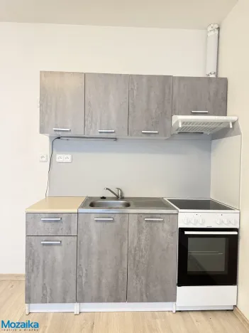 Pronájem bytu 1+kk, Lanškroun - Ostrovské Předměstí, Na Valech, 40 m2