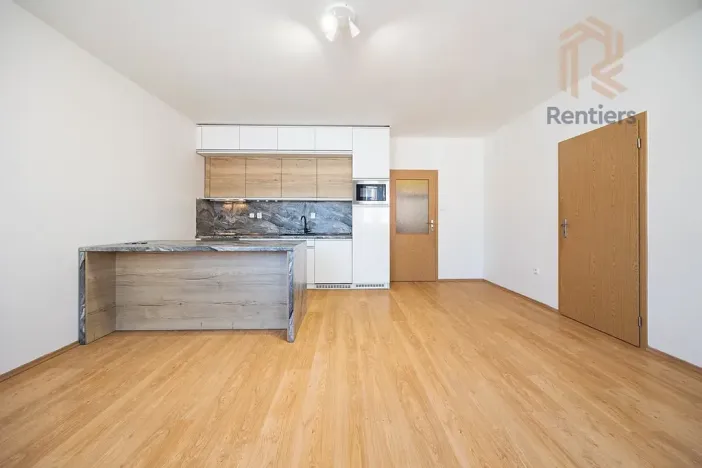 Pronájem bytu 2+kk, Praha - Záběhlice, Na lávce, 47 m2