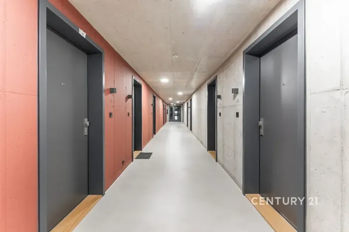 Pronájem bytu 3+kk, Praha - Vysočany, Kolbenova, 80 m2