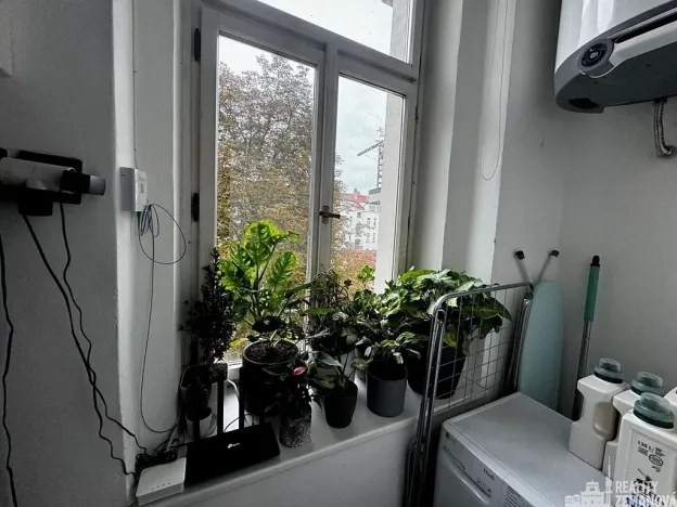 Pronájem bytu 1+1, Praha - Vinohrady, Řipská, 47 m2