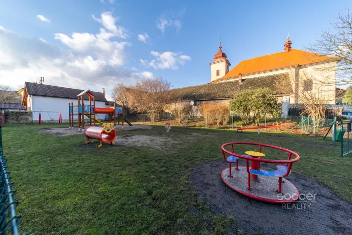 Prodej pozemku pro bydlení, Semčice, 1056 m2