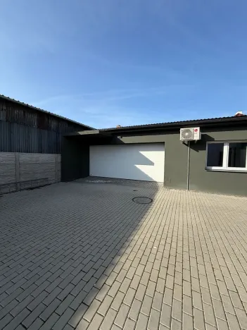 Pronájem kanceláře, Uherské Hradiště - Jarošov, Drahy, 56 m2