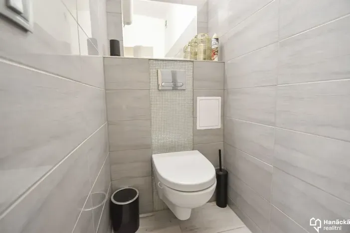 Pronájem obchodního prostoru, Olomouc, Pavelčákova, 58 m2