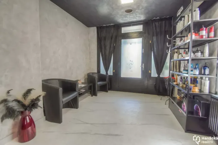 Pronájem obchodního prostoru, Olomouc, Pavelčákova, 58 m2