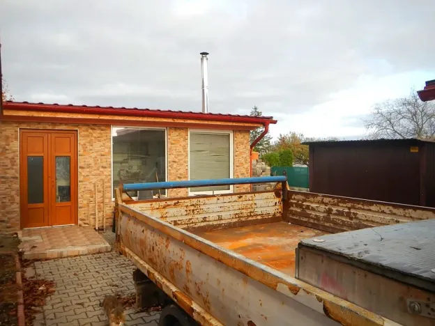 Prodej rodinného domu, Libenice, 299 m2