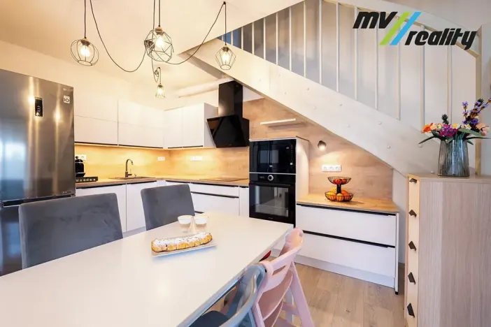 Prodej bytu 3+kk, Chotětov, 71 m2