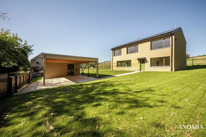 Prodej rodinného domu, Chocerady, 157 m2