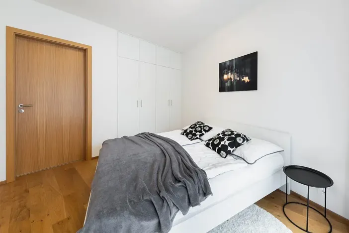 Pronájem bytu 2+kk, Praha - Košíře, Naskové, 53 m2