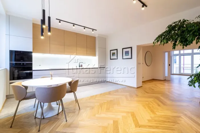 Pronájem bytu 2+kk, Praha - Bubeneč, Lotyšská, 63 m2