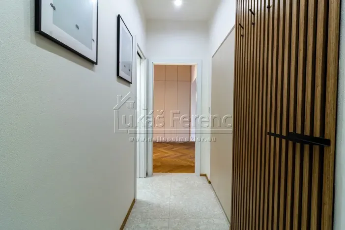 Pronájem bytu 2+kk, Praha - Bubeneč, Lotyšská, 63 m2