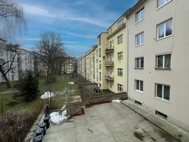 Pronájem bytu 2+kk, Praha - Bubeneč, Lotyšská, 63 m2
