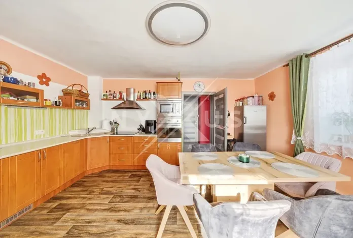 Prodej ubytování, Ronov nad Doubravou, Spojovací, 400 m2