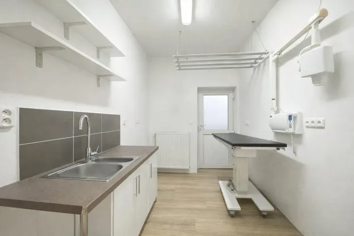 Pronájem ordinace, Mnichovo Hradiště, Masarykovo náměstí, 57 m2