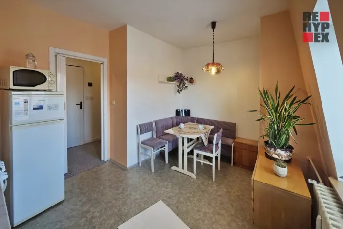 Prodej bytu 2+1, Hranice - Hranice I-Město, Kpt. Jaroše, 53 m2