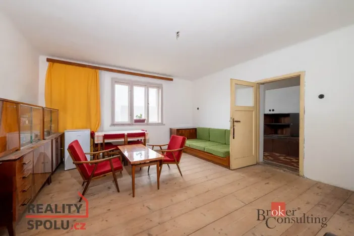 Prodej rodinného domu, Myslív, 280 m2