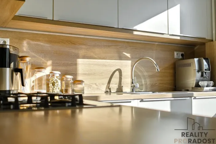 Pronájem bytu 2+1, Ostrava - Poruba, Dětská, 61 m2