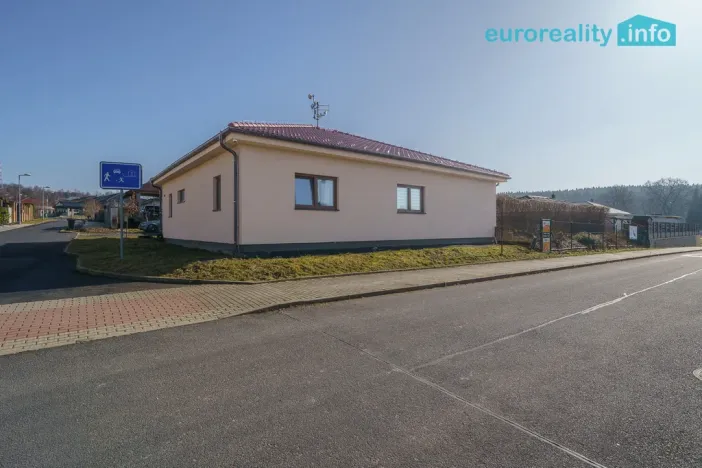 Prodej rodinného domu, Hory, 158 m2