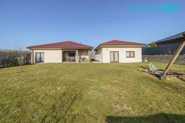 Prodej rodinného domu, Hory, 158 m2