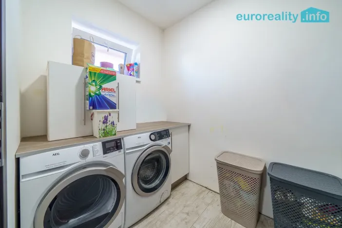 Prodej rodinného domu, Hory, 158 m2