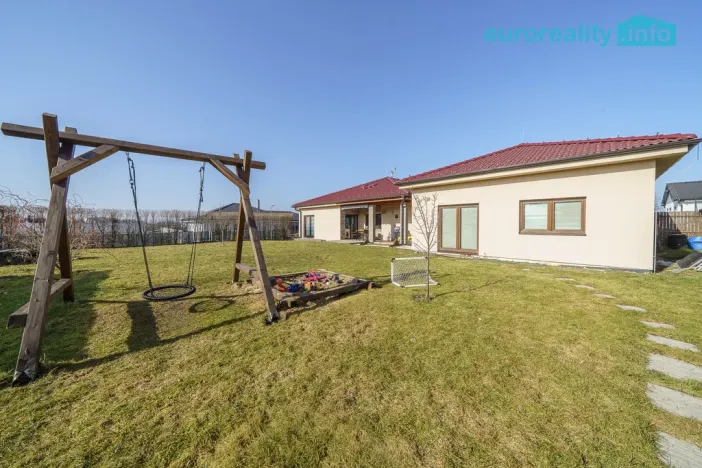 Prodej rodinného domu, Hory, 158 m2