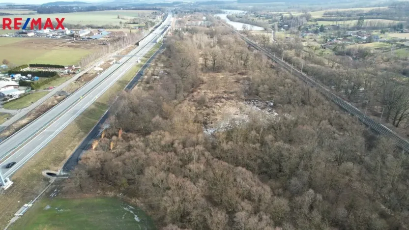 Prodej komerčního pozemku, Polom, 40000 m2