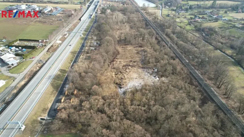 Prodej komerčního pozemku, Polom, 40000 m2